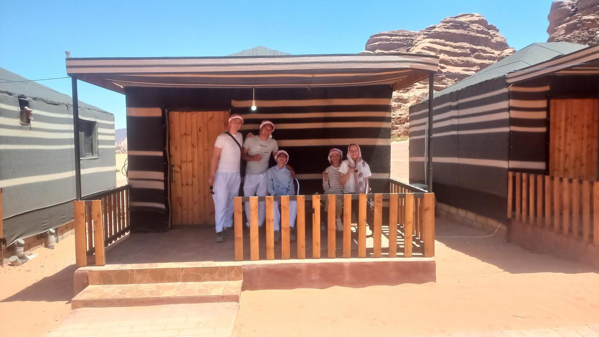 غرووب وادي رم Hotel Exterior foto